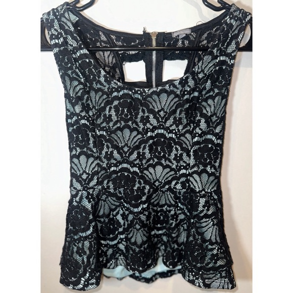 Charlotte Russe Teal & Black Club Shirt Peplum Shirt with Open Back - Picture 10 of 16